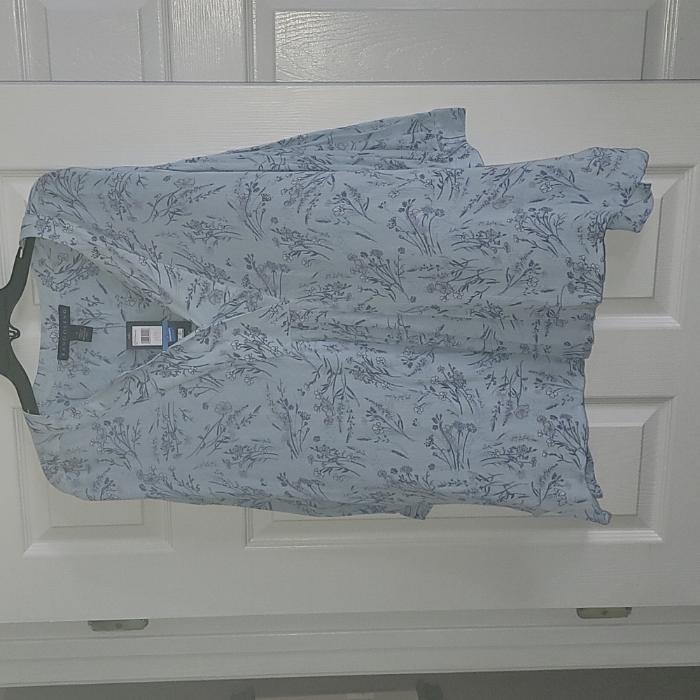 Bandolino XL V-Neck Blue Fog Flowers Shop Vera